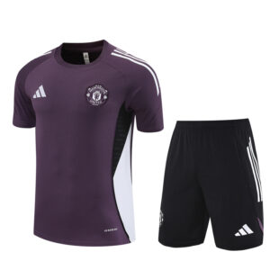 Manchester United 2025-26 Purple Short Sleeve Training Kit