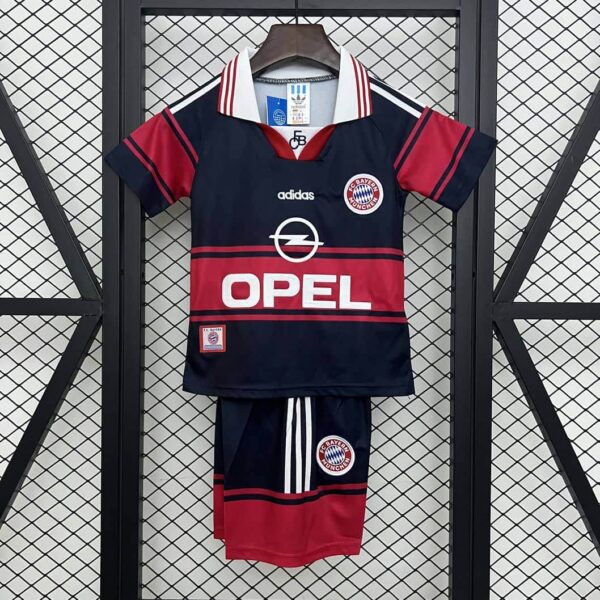 Bayern Munich 1997-99 Home Kids Kit