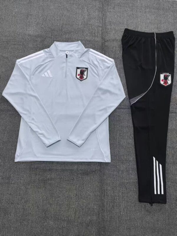 Japan 2025-26 Light Grey Half Zip Long Sleeve Kids Training Kit - Image 2