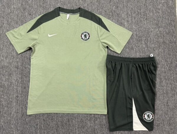 Chelsea 2025-26 Light Green Short Sleeve Kids Training Kit - Image 2