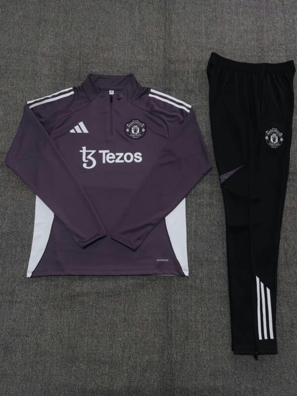 Manchester United 2025-26 Purple Half Zip Long Sleeve Kids Training Kit - Image 2