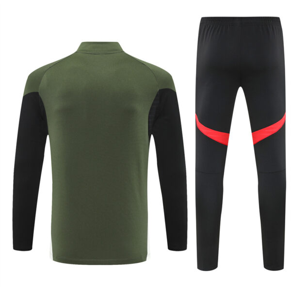 Bayern Munich 2025-26 Green Half Zip Long Sleeve Training Kit - Image 2