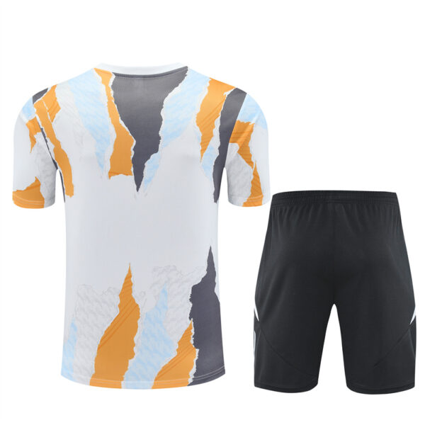 Real Madrid 2024-25 Yellow White (Camo Edition) Short Sleeve Training Kit - Image 2