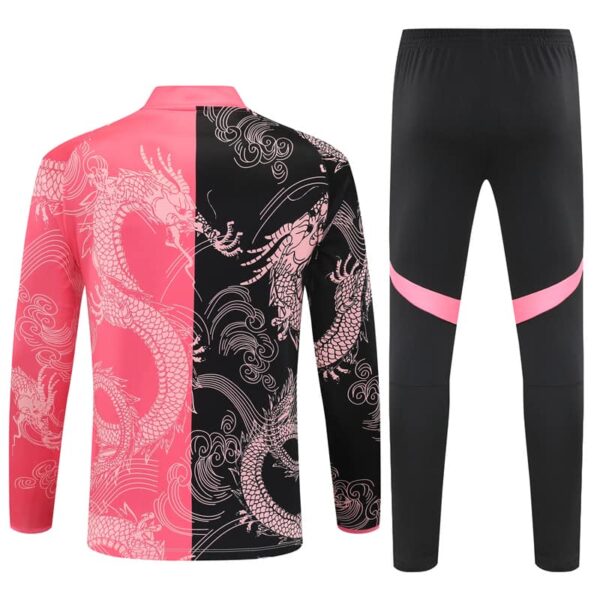 Real Madrid 2025-26 Black Pink Half Zip Long Sleeve Training Kit - Image 2