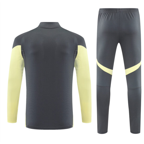Real Madrid 2025-26 Dark Grey Half Zip Long Sleeve Training Kit - Image 2