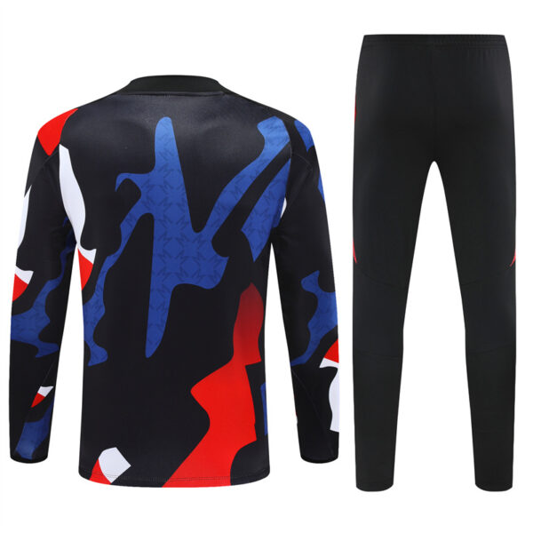 Manchester United 2024-25 Black (Camo Edition) Half Zip Long Sleeve Training Kit - Image 2