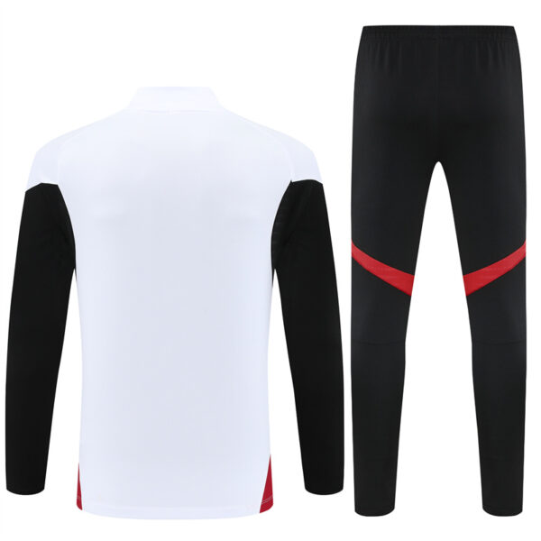Manchester United 2025-26 White Half Zip Long Sleeve Training Kit - Image 2