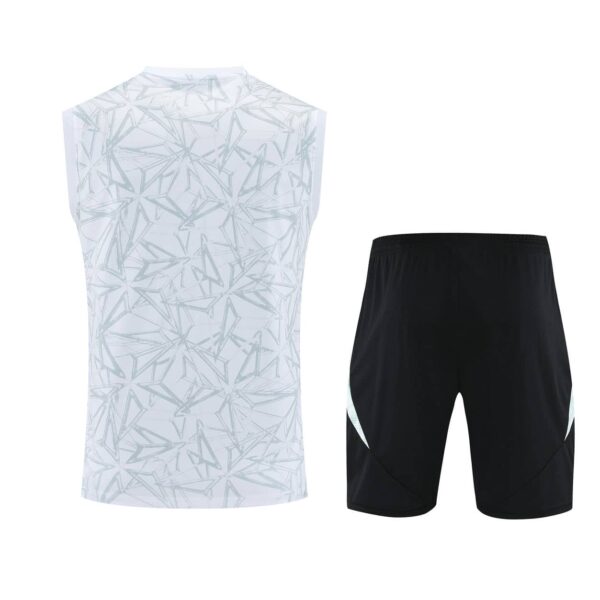 Real Madrid 2025-26 White Geometric Vest Training Kit - Image 2