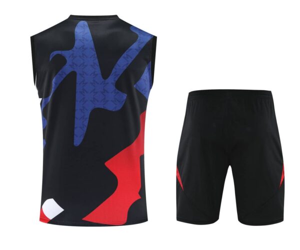 Manchester United 2025-26 Black Colorblock Vest Training Kit - Image 2