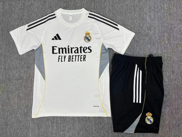 Real Madrid 2025-26 White Short Sleeve Kids Training Kit - Image 2