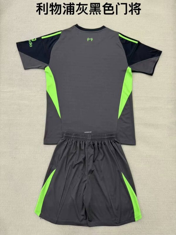 Liverpool 2025-26 Black Goalkeeper Kids Kit - Image 2