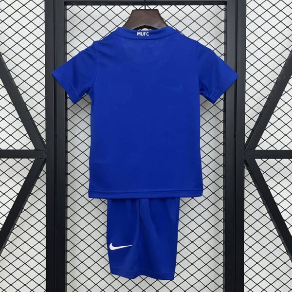 Manchester United 2008-09 Away Kids Kit - Image 2