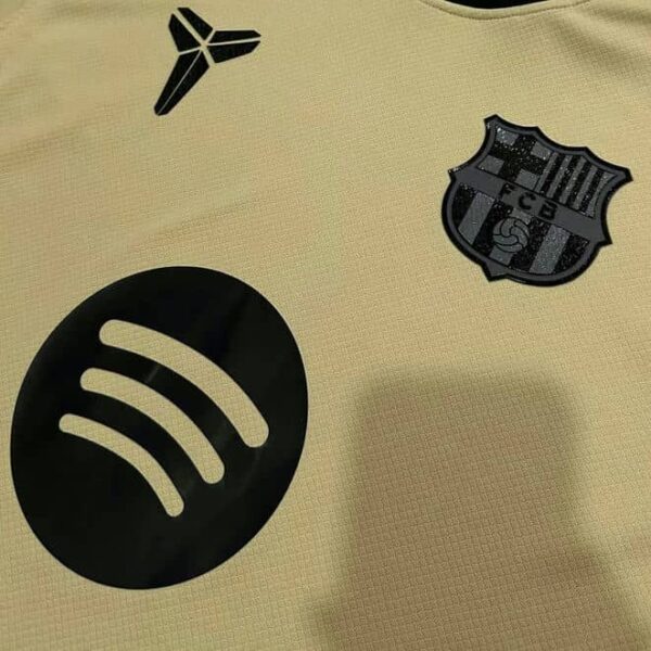 Barcelona 2025-26 Away Jersey Fan Version - Image 3