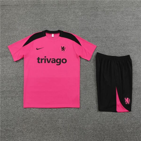Chelsea 2024-25 Pink Short Sleeve Training Kit - Image 3
