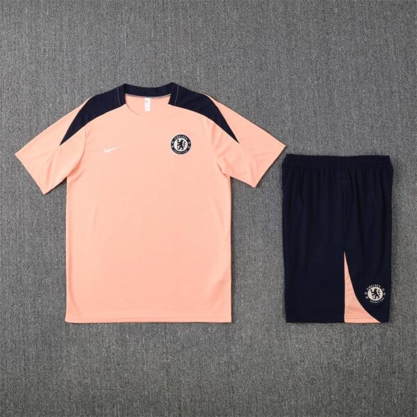 Chelsea 2025-26 Pink Short Sleeve Training Kit - Image 3
