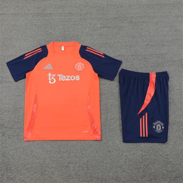 Manchester United 2024-25 Orange Short Sleeve Training Kit - Image 3