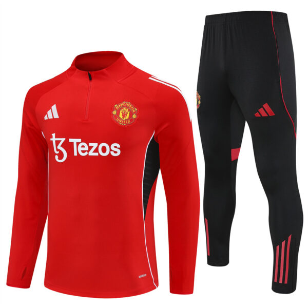 Manchester United 2025-26 Red Half Zip Long Sleeve Training Kit - Image 3