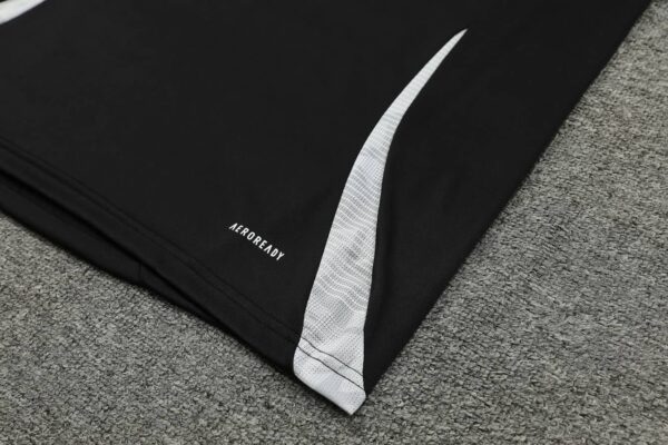 Arsenal 2024-25 Black Vest Training Kit - Image 3