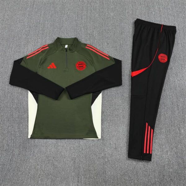 Bayern Munich 2025-26 Green Half Zip Long Sleeve Training Kit - Image 3
