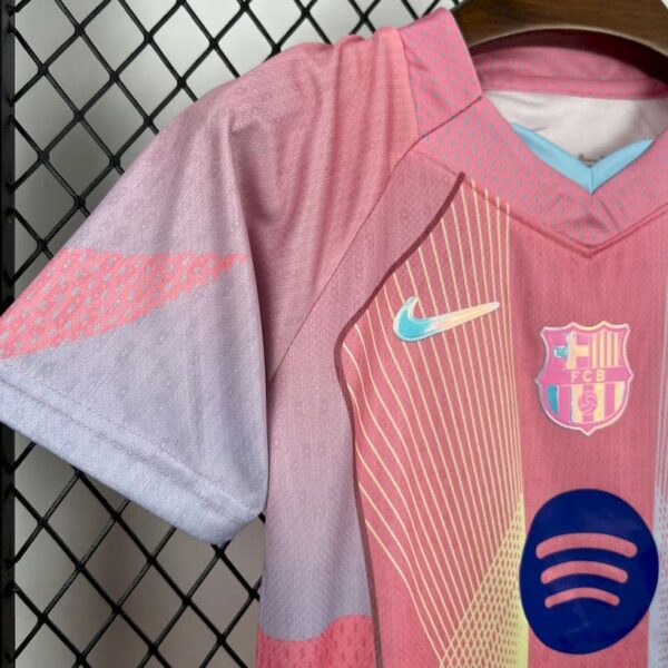 Barcelona 2025-26 Pink Special Edition Kids Kit - Image 3