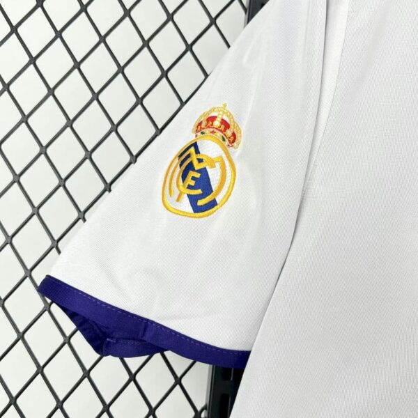 Real Madrid 2002-03 Reversible Third Retro Jersey - Image 3