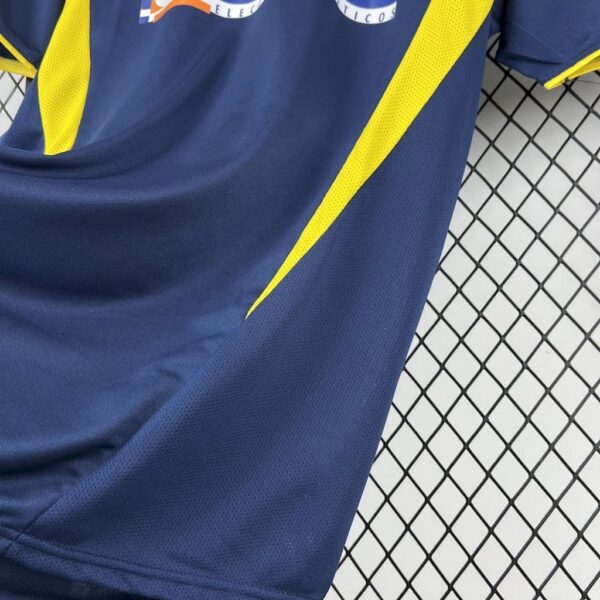 Atletico Madrid 2002-03 Away Retro Jersey - Image 3