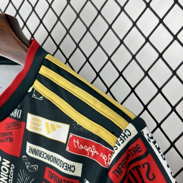 Real Madrid 2025-26 Doodle Board Special Edition Jersey - Image 3