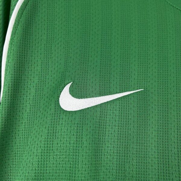 Manchester United 2007-08 Green Long Sleeves Retro Goalkeeper Jersey - Image 3