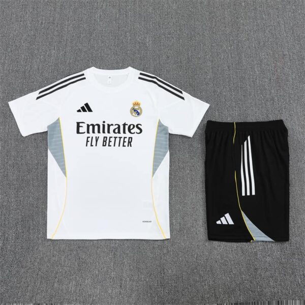 Real Madrid 2025-26 White Short Sleeve Training Kit - Image 3