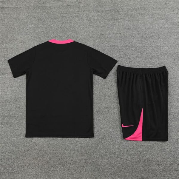 Chelsea 2024-25 Black Short Sleeve Training Kit - Image 4