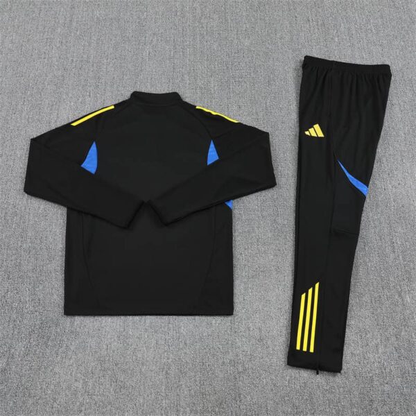 Manchester United 2025-26 Black Half Zip Long Sleeve Training Kit - Image 4