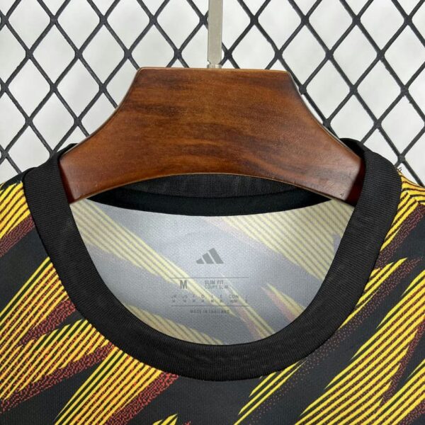 AS Roma 2025-26 Pre-Match Training Jersey - Image 4