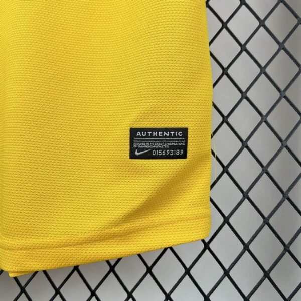 Brazil 2012-13 Home Retro Jersey - Image 4