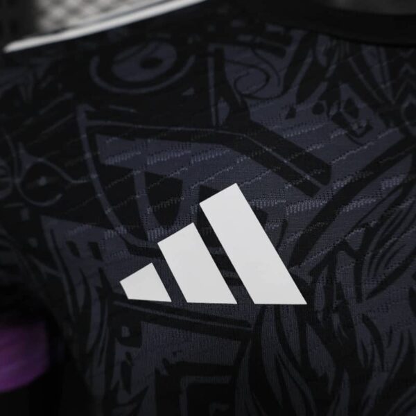 Liverpool 2025-26 Purple Flame Phoenix Special Edition Jersey Player Version - Image 4