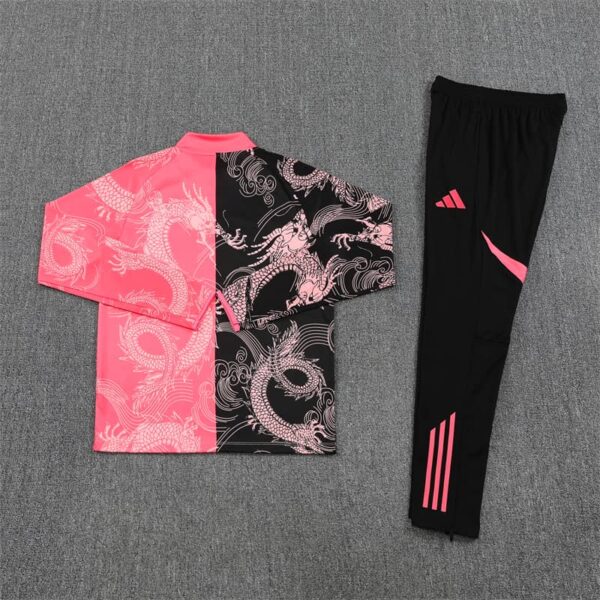 Real Madrid 2025-26 Black Pink Half Zip Long Sleeve Training Kit - Image 4