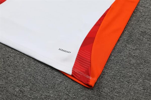Japan 2024-25 White Half Zip Long Sleeve Training Kit - Image 5