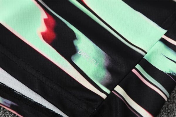 Portugal 2025-26 Green Black (Camo Edition) Short Sleeve Training Kit - Image 5