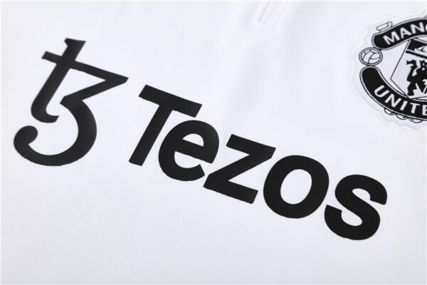 Manchester United 2024-25 White Half Zip Long Sleeve Training Kit - Image 5