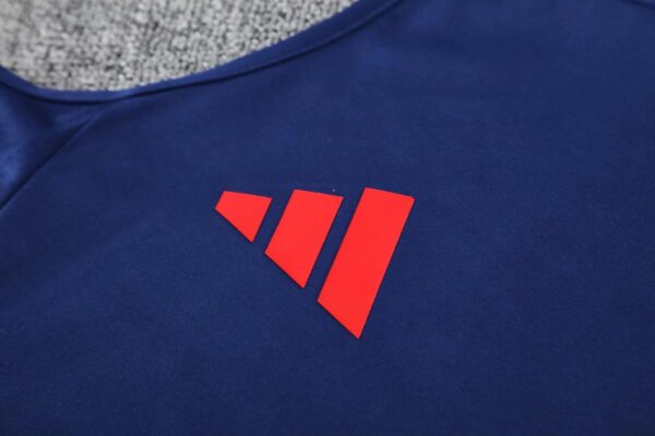 Flamengo 2025-26 Navy Blue Vest Training Kit - Image 5