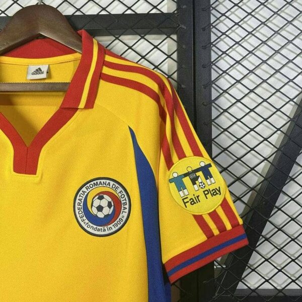 Romania 2000-01 Home Retro Jersey - Image 5