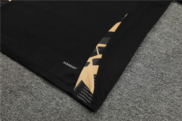 Real Madrid 2024-25 Black Gold Half Zip Long Sleeve Training Kit - Image 5