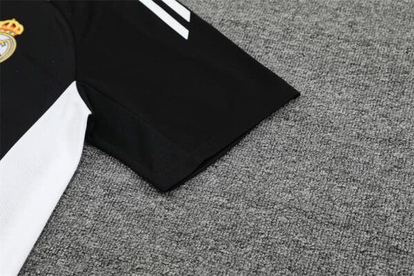 Real Madrid 2024-25 Black Purple Short Sleeve Training Kit - Image 5