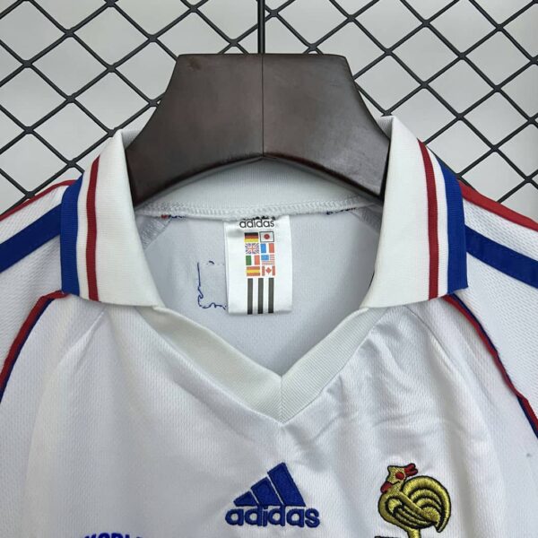 France 1998-99 Away Kids Kit - Image 5