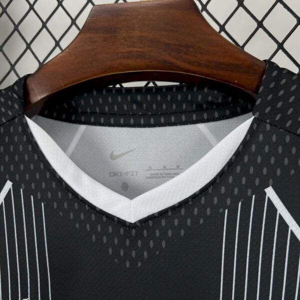 Barcelona 2025-26 Black Special Edition Jersey - Image 5