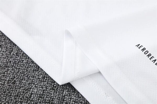Real Madrid 2024-25 White Purple Short Sleeve Training Kit - Image 5