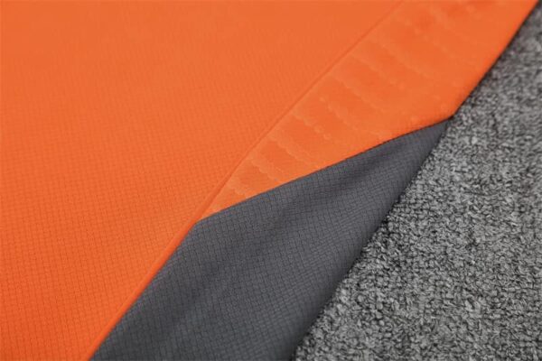 Bayern Munich 2025-26 Orange Short Sleeve Training Kit - Image 5