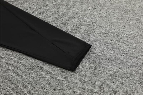 Argentina 2024-25 Black Half Zip Long Sleeve Training Kit - Image 6