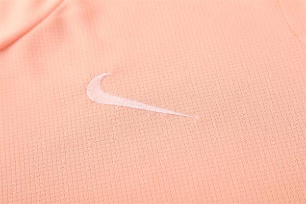 Chelsea 2025-26 Pink Short Sleeve Training Kit - Image 6
