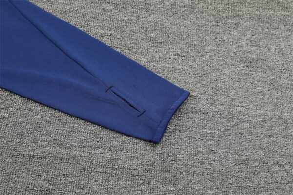 Manchester United 2024-25 Royal Blue Half Zip Long Sleeve Training Kit - Image 6