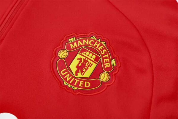 Manchester United 2025-26 Red Half Zip Long Sleeve Training Kit - Image 6